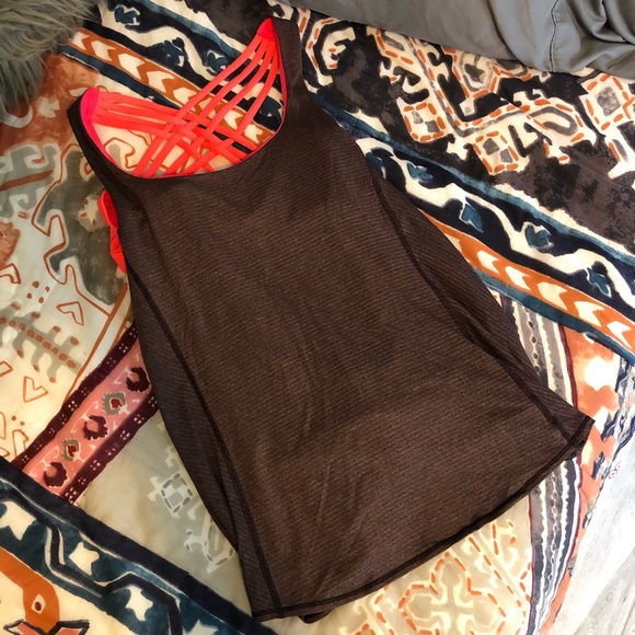 Lululemon Wild Tank - Picture 3 of 5